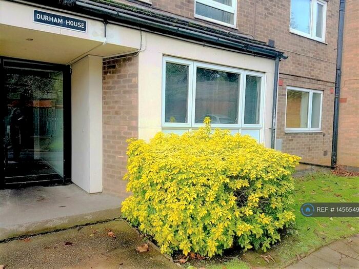 2 Bedroom Flat To Rent In Redcliffe Road, Nottingham, NG3