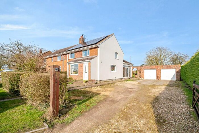 3 Bedroom Semi-Detached House For Sale In Woodland View, Thornton, Horncastle, LN9