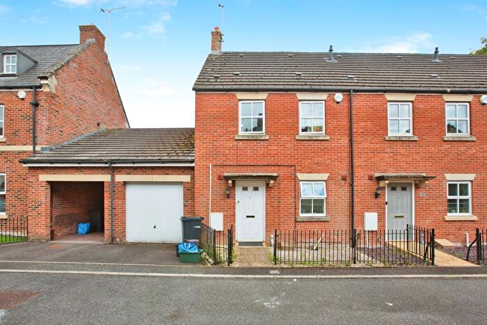 3 Bedroom Semi-Detached House For Sale In Century Park, Yeovil, BA20