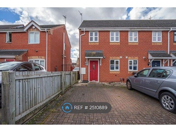 2 Bedroom Terraced House To Rent In Ambleside Drive, Leicester, LE2