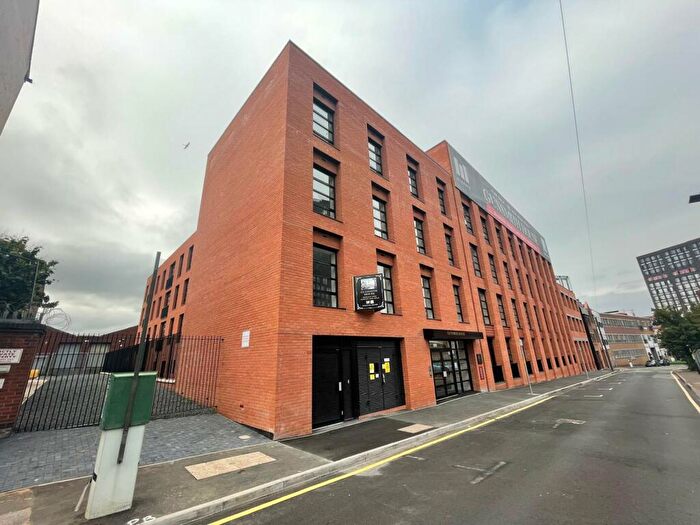 2 Bedroom Apartment To Rent In Gunsmith House, Price Street, Birmingham, B4