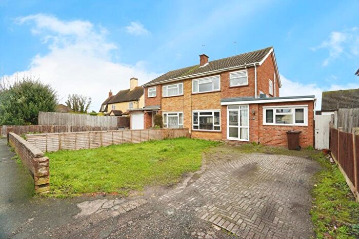 4 Bedroom Semi Detached House For Sale In Straight Road, Colchester, CO3