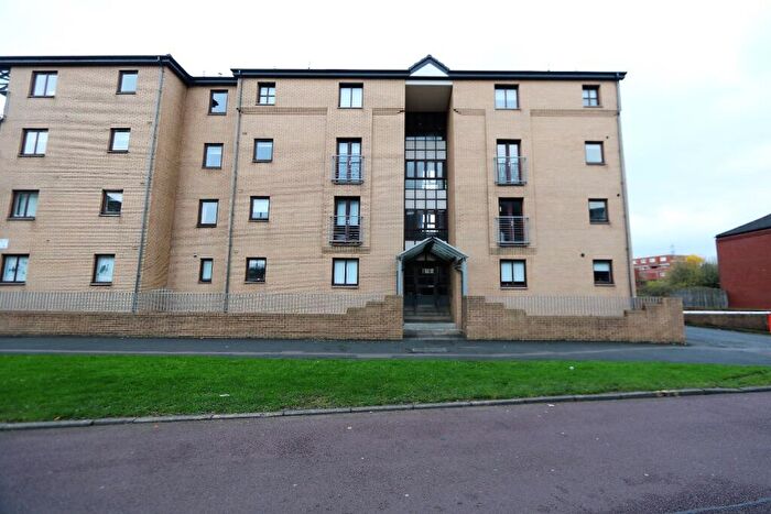2 Bedroom Flat To Rent In Gladstone Street, Glasgow, G4