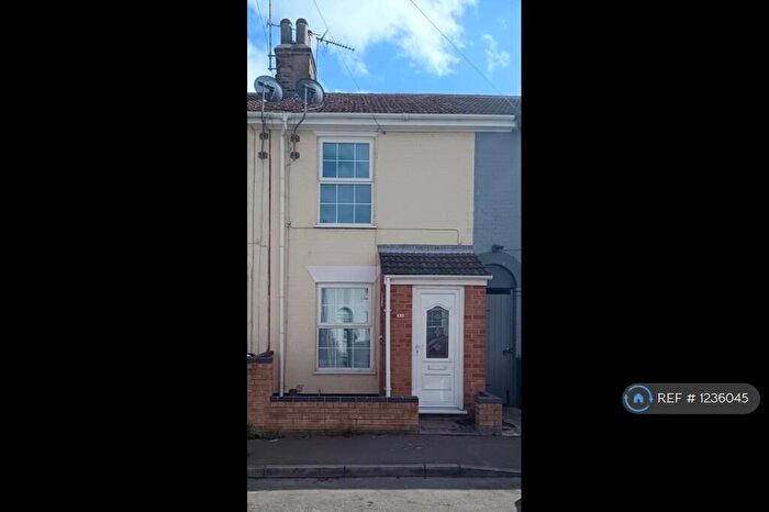 3 Bedroom Terraced House To Rent In Lower Cliff Road, Great Yarmouth, NR31