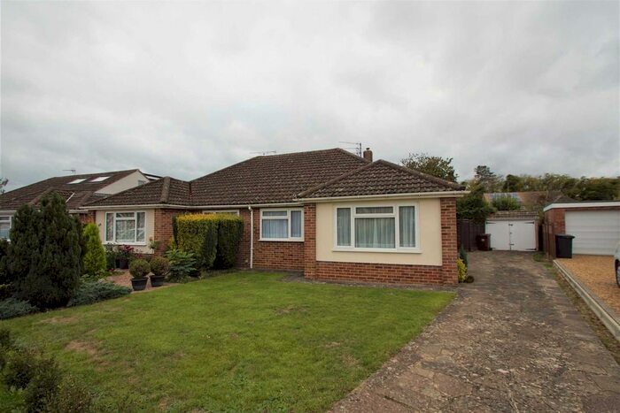 2 Bedroom Bungalow To Rent In Peel Crescent, Hertford, Hertfordshire, SG14