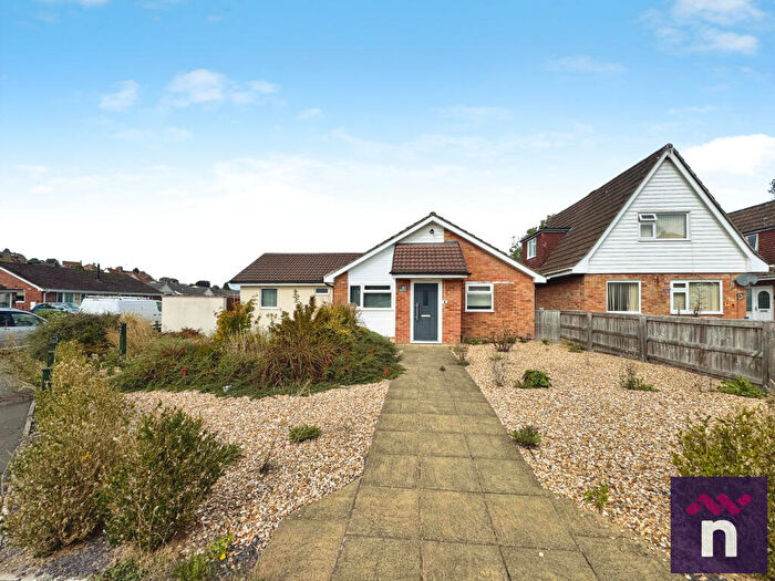 2 Bedroom Detached Bungalow For Sale In Wylye Road, Warminster, BA12
