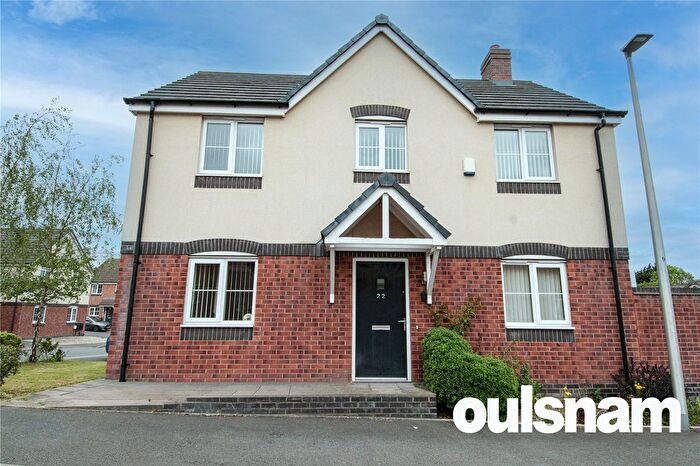 3 Bedroom Detached House To Rent In Poppy Avenue, Oldbury, West Midlands, B69
