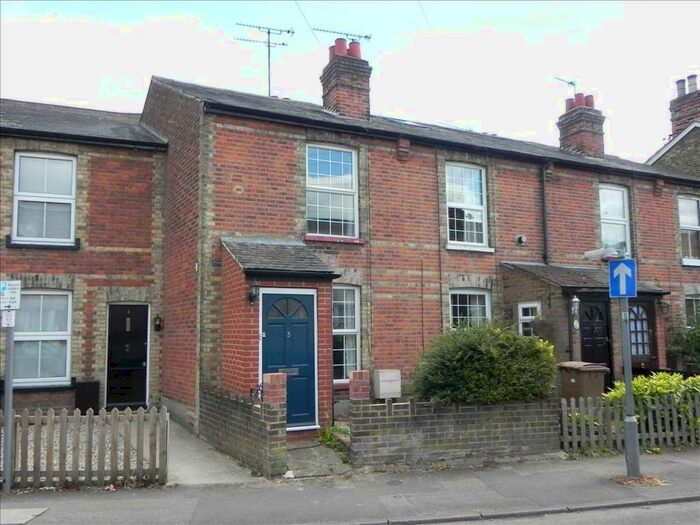 2 Bedroom Terraced House To Rent In Two Bedroom Terrace House - City Centre, CM2