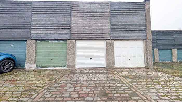 Garage / Parking For Sale In Mactaggart Road, Cumbernauld, G67
