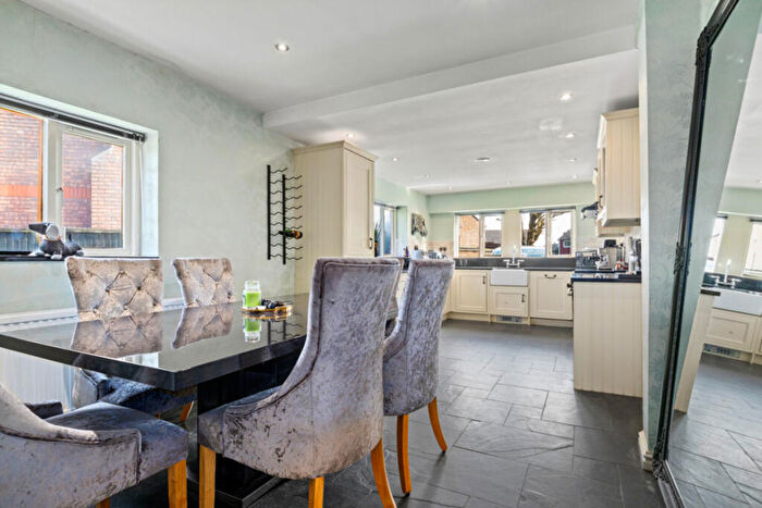 4 Bedroom Detached House For Sale In The Almonds, Liverpool, L26