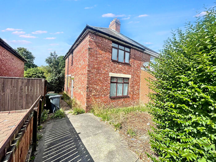 3 Bedroom Semi-Detached House For Sale In Larch Avenue, Cleadon Park, South Shields, Tyne And Wear, NE34