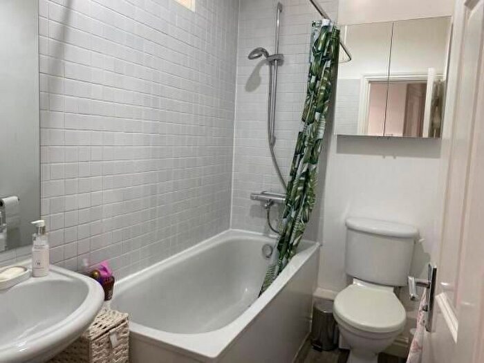 1 Bedroom Flat To Rent In Bridge End, Leeds, LS1
