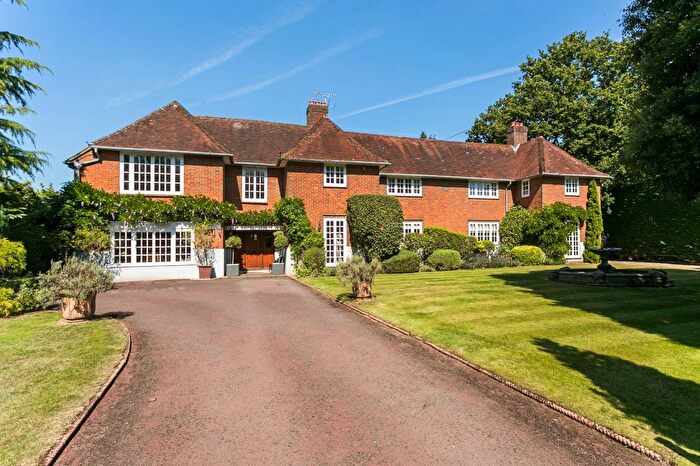 6 Bedroom Detached House For Sale In Wapseys Lane, Hedgerley, Slough, Buckinghamshire, SL2