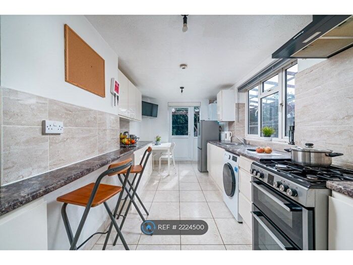 5 Bedroom Terraced House To Rent In Ventnor Road, London, SE14