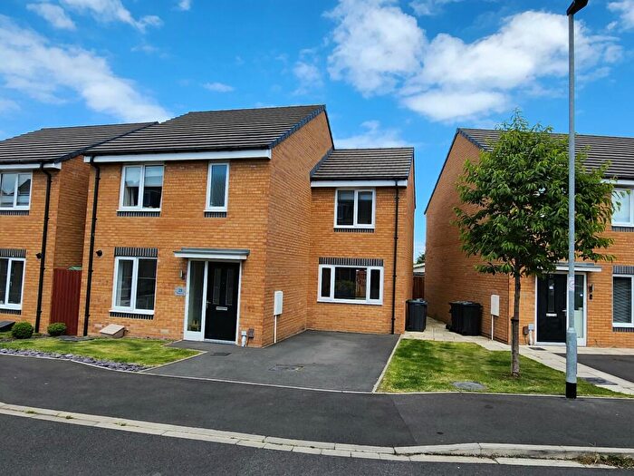 4 Bedroom Detached House To Rent In Weaving Lane, Darlington, DL1