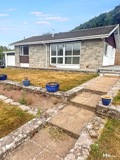 2 Bedroom Bungalow For Sale In Cwrt Y Camden, Brecon, LD3