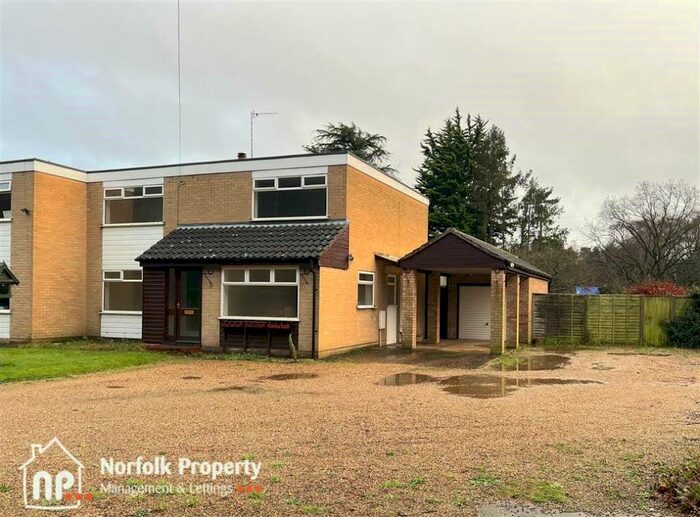 3 Bedroom Semi-Detached House To Rent In Sprowston, NR7