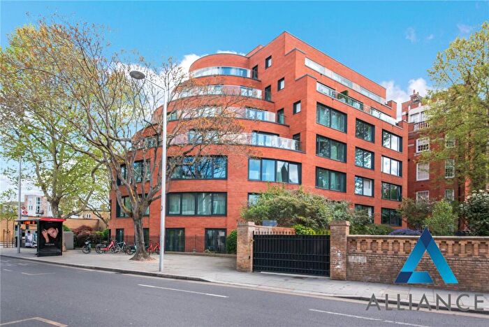 2 Bedroom Apartment For Sale In Hortensia Road, London, SW10