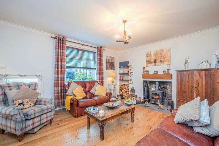 3 Bedroom End Of Terrace House For Sale In Wilkieston, Kirknewton, West Lothian, EH27