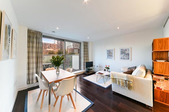 1 Bedroom Flat For Sale In Pan Peninsula Square, Canary Wharf, London, E14