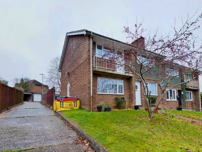 2 Bedroom Maisonette Flat To Rent In Bliss Close Brighton Hill, Basingstoke, RG22