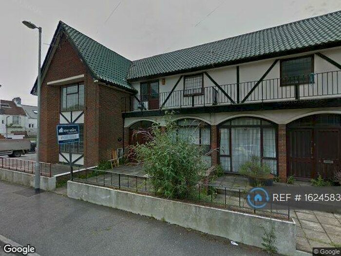 6 Bedroom Terraced House To Rent In Parks View, Brighton, BN2