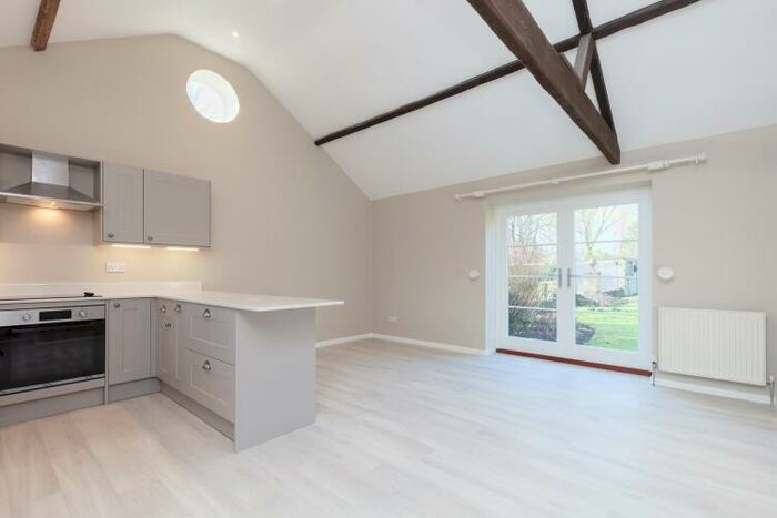 1 Bedroom Detached House To Rent In Leafield, OX29