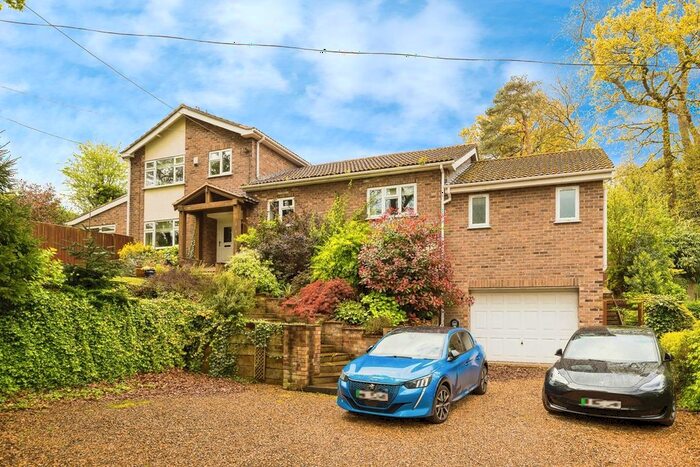 5 Bedroom Detached House For Sale In Church Lane, Guilden Sutton, Chester, CH3