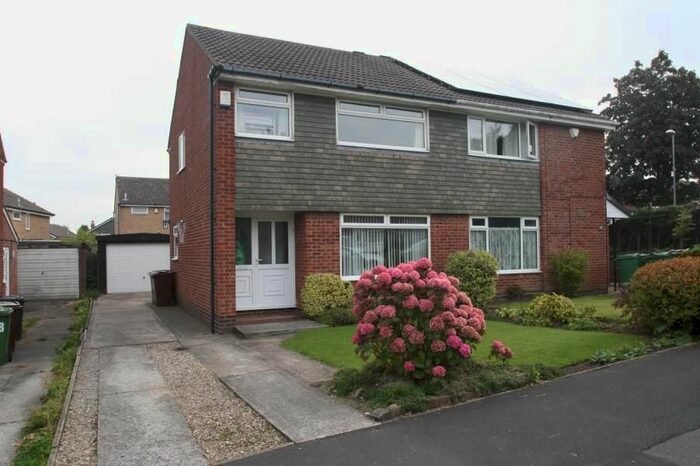 3 Bedroom Semi-Detached House To Rent In Wentworth Way, Alwoodley, Leeds LS17