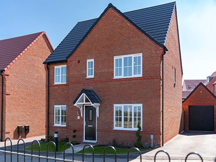 5 Bedroom Detached House To Rent In Eaton Place, Nuneaton And Bedworth, CV11