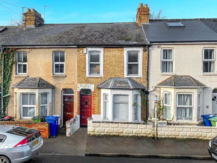 2 Bedroom Flat To Rent In East Avenue, Oxford, OX4