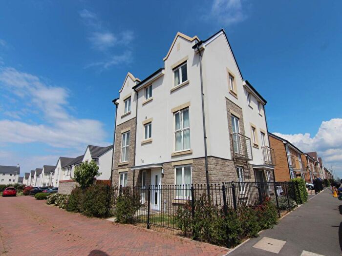 4 Bedroom Semi-Detached House To Rent In Rapide Way, Haywood Village, Weston-super-Mare, BS24