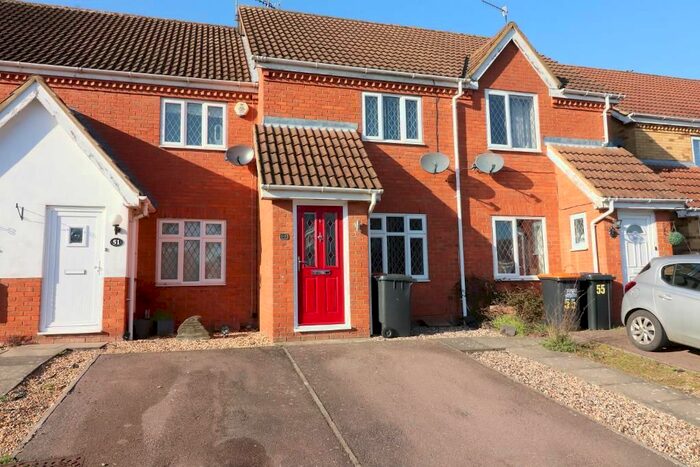 2 Bedroom Terraced House To Rent In Wiseman Close, Luton, Bedfordshire, LU2