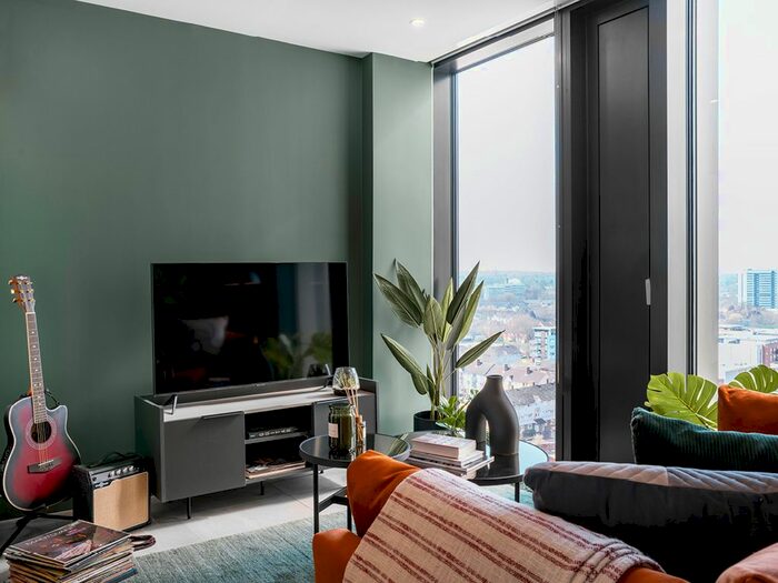 Studio To Rent In Broad Street, Birmingham, B15