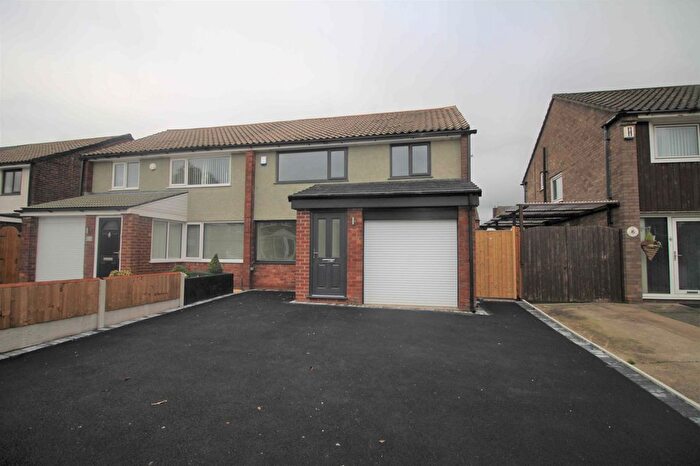 3 Bedroom Semi Detached House For Sale In Barnsfold, Fulwood, PR2