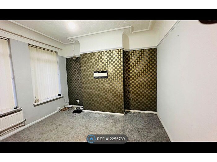 3 Bedroom Terraced House To Rent In Holly Road, Ellesmere Port, CH65