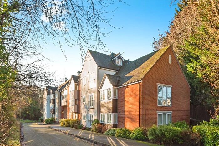 2 Bedroom Flat For Sale In Spring Lane, Headington, Oxford, Oxfordshire, OX3