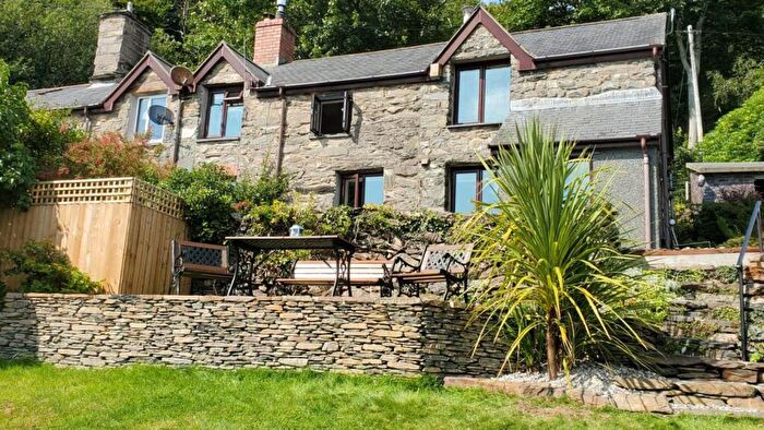 3 Bedroom Semi-Detached House For Sale In Y Dryslwyn, Bethania Terrace, Bontddu, Dolgellau, LL40