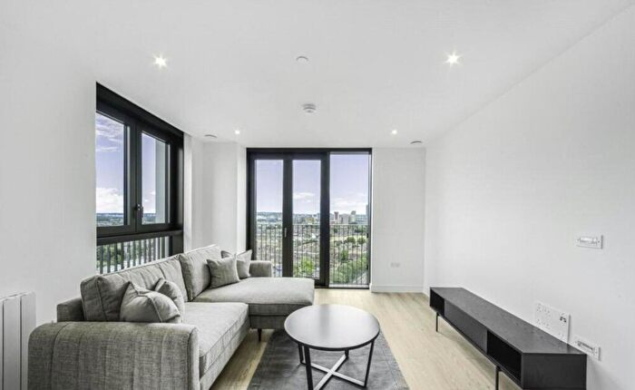 3 Bedroom Apartment To Rent In Menara Point, Affinity View, London, E16