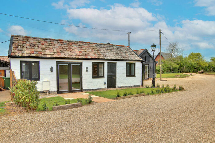 2 Bedroom Barn Conversion To Rent In Warboys, PE28