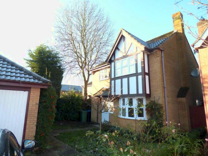 4 Bedroom Detached House To Rent In Burghley Close, Market Harborough, LE16