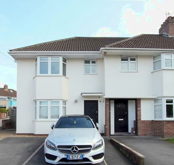 1 Bedroom Flat To Rent In Beckington Road, Knowle, Bristol, BS3