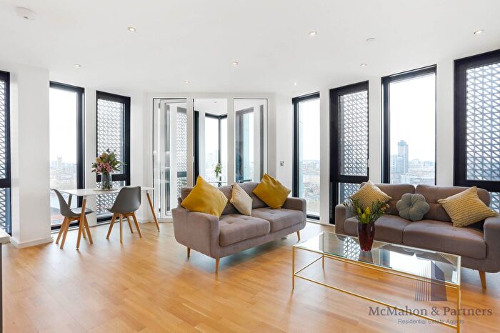 2 Bedroom Flat To Rent In Ceramic Building, B Newington Causeway, London, Surrey, SE1