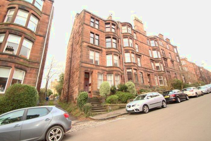 1 Bedroom Flat To Rent In Yarrow Gardens, Glasgow, G20