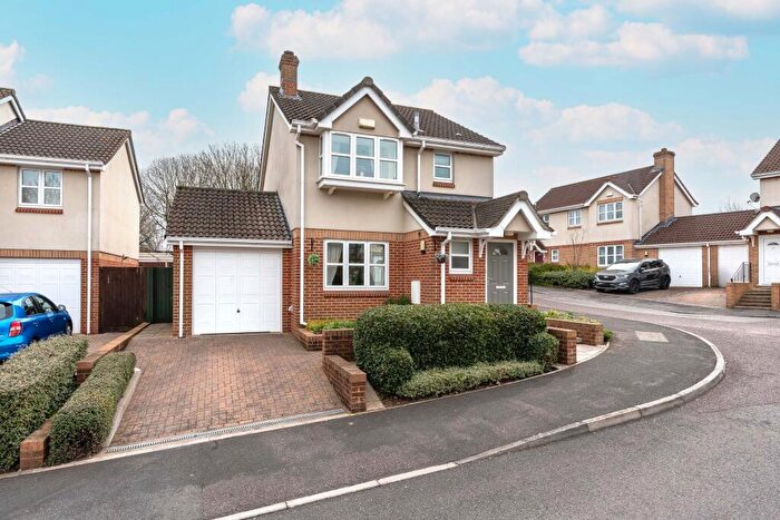 3 Bedroom Detached House For Sale In Whitethorn Vale, Brentry, Bristol, BS10