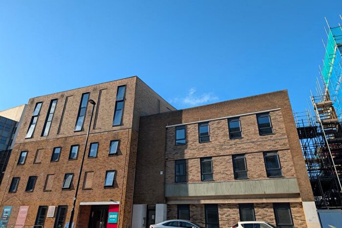 1 Bedroom Apartment To Rent In Thomas House, Bernard Street, SO14