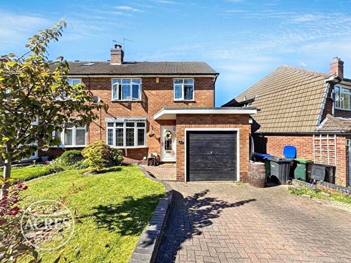 3 Bedroom Semi-Detached House For Sale In Holly Wood, Great Barr, Birmingham, B43