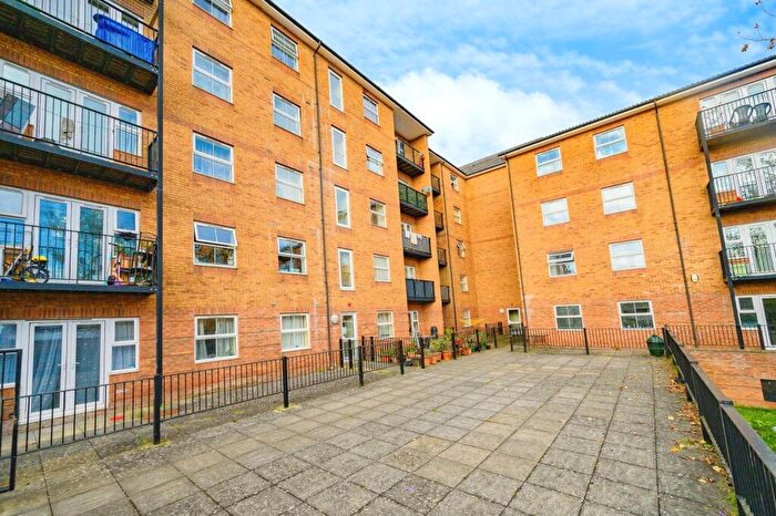 1 Bedroom Apartment To Rent In The Academy, LU1