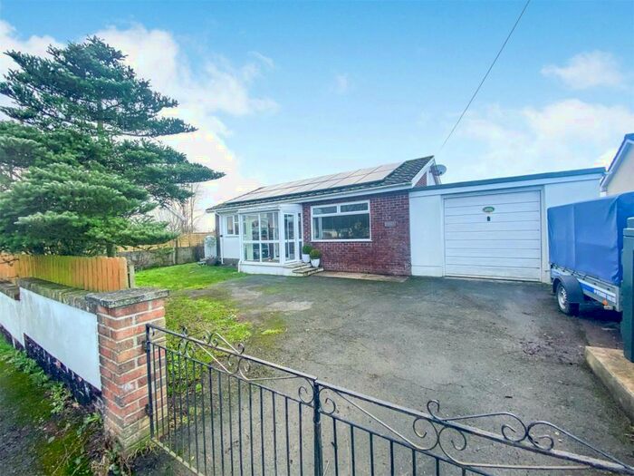 2 Bedroom Bungalow For Sale In Pyworthy, Holsworthy, EX22
