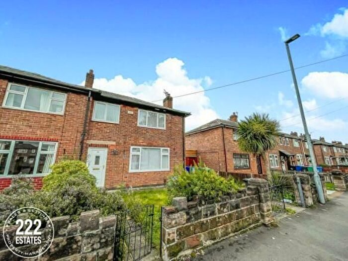 3 Bedroom Semi-Detached House To Rent In Northway, Warrington, WA2